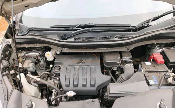 MITSUBISHI XPANDER 1.5L EXCEED