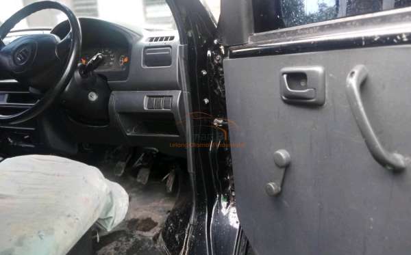 SUZUKI MEGA CARRY PU