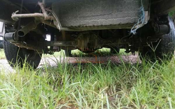 SUZUKI MEGA CARRY PU