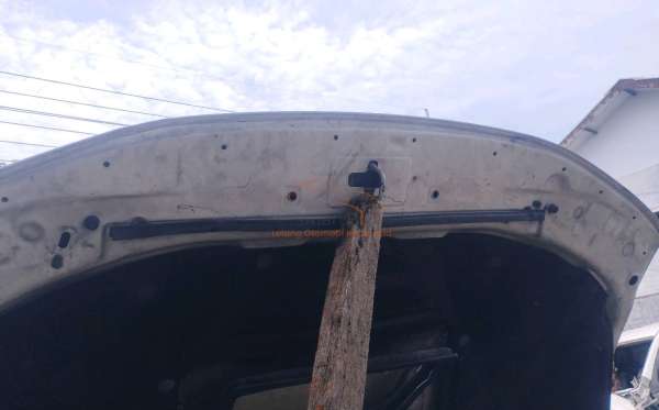 TOYOTA FORTUNER 2.5G AT