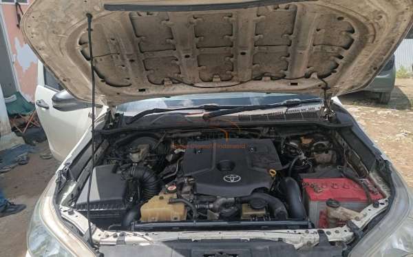 TOYOTA HILUX PICK UP