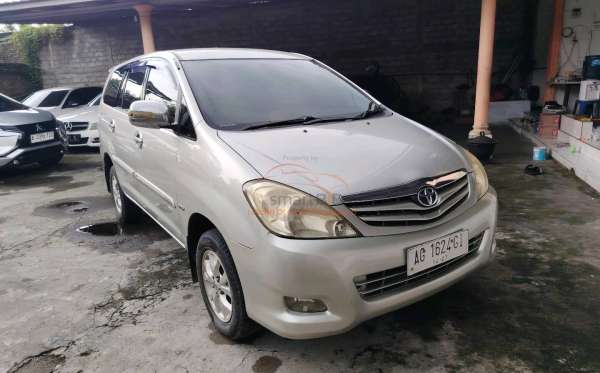 TOYOTA KIJANG INNOVA G