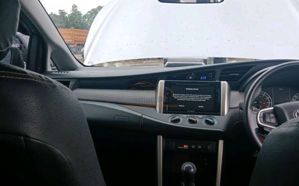 TOYOTA KIJANG INNOVA G