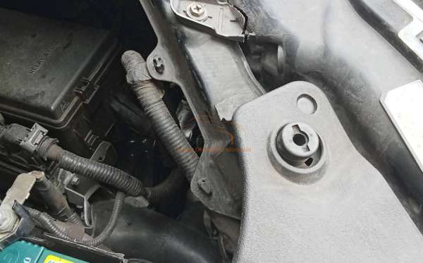 TOYOTA VELLFIRE 2.5G