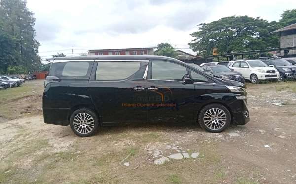 TOYOTA VELLFIRE 2.5G