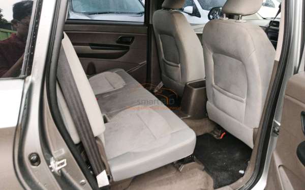 WULING CONFERO 1.5 DB MY (4X2)