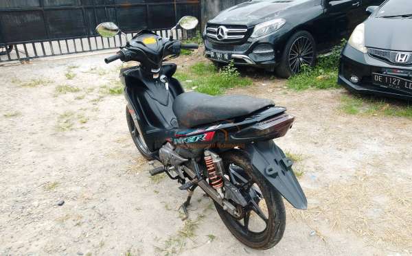 YAMAHA JUPITER Z1