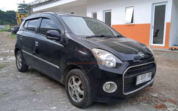 DAIHATSU  AYLA