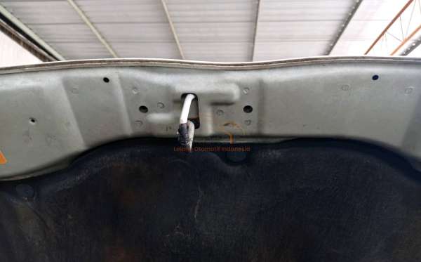 MITSUBISHI  MIRAGE  1.2L GLX