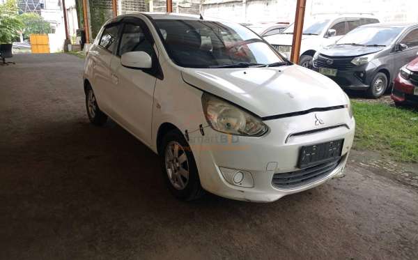 MITSUBISHI  MIRAGE  1.2L GLX