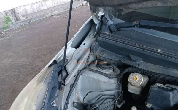 MITSUBISHI  MIRAGE  1.2L GLX