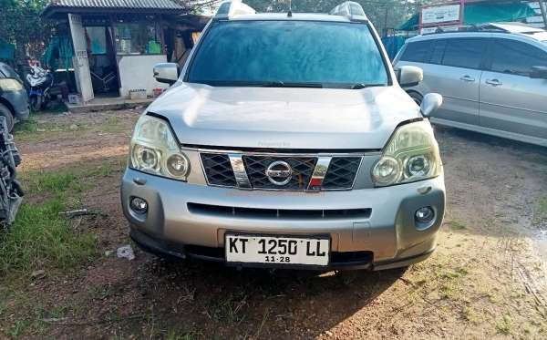 NISSAN X TRAIL 2.5