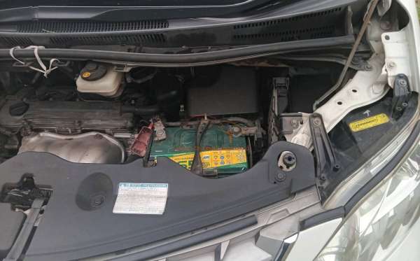 TOYOTA ALPHARD 2.4 X