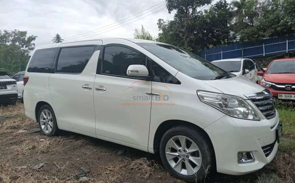 TOYOTA ALPHARD 2.4 X