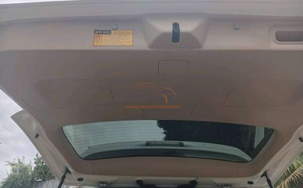 TOYOTA ALPHARD 2.4 X