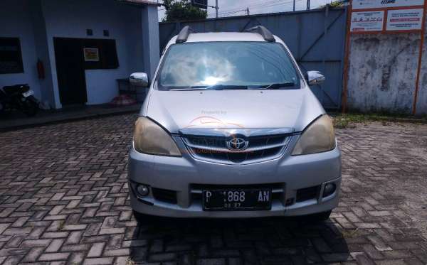 TOYOTA AVANZA 1.3 G
