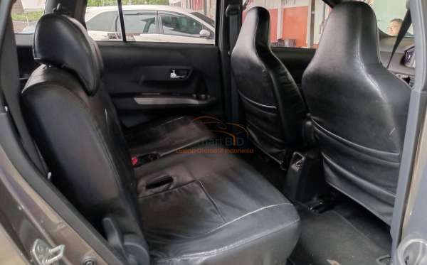 TOYOTA CALYA 1.2 G M/T