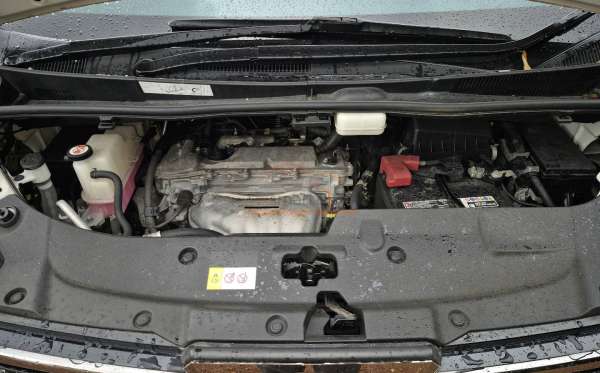 TOYOTA VELLFIRE 2.5G