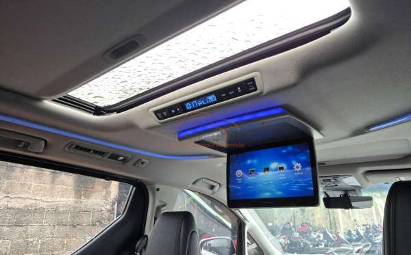 TOYOTA VELLFIRE 2.5G