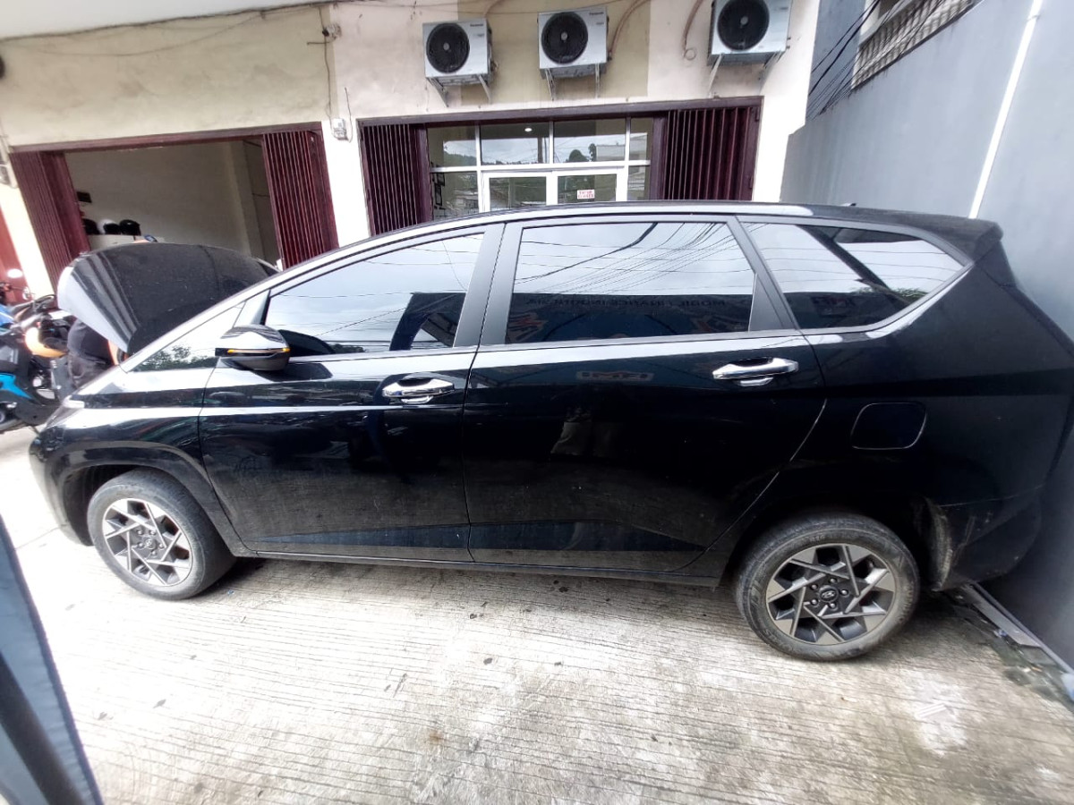 HYUNDAI  STARGAZER  PRIME 4X2