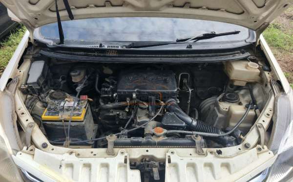 DAIHATSU XENIA R SPORTY