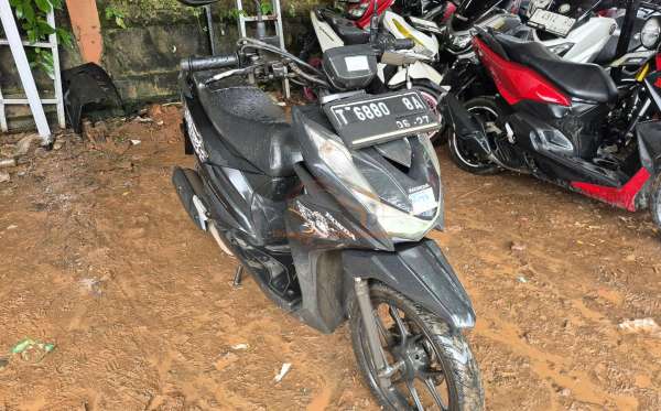 HONDA BEAT STREET ESP