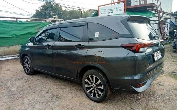 TOYOTA AVANZA
