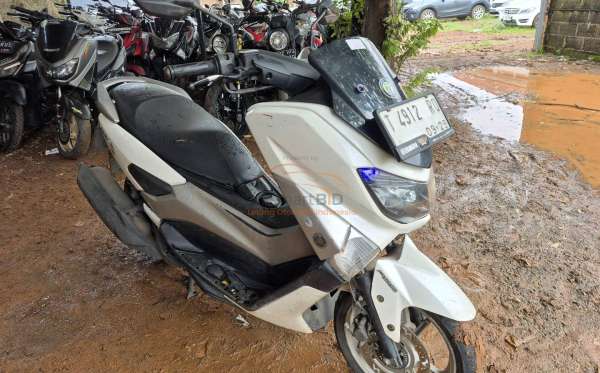 YAMAHA NMAX ABS