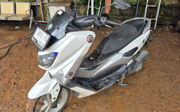 YAMAHA NMAX ABS