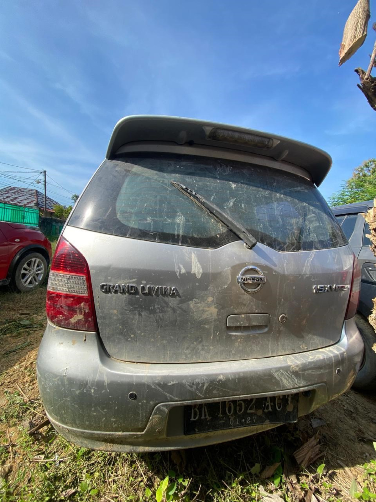 NISSAN  GRAND LIVINA  XV