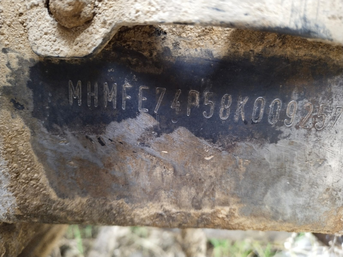 MITSUBISHI  FE  74 HD