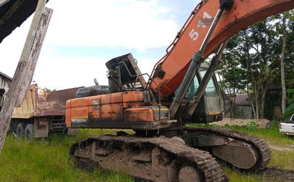 DOOSAN  EXCAVATOR DX520LCA
