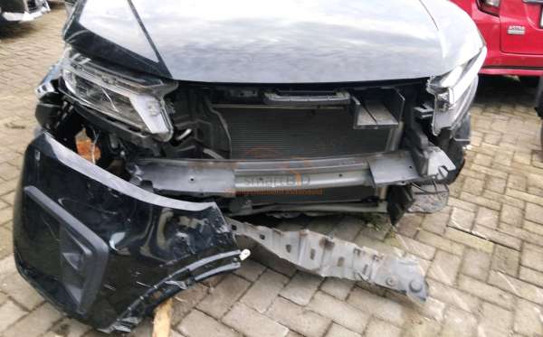 HONDA BR-V DG3 1.5 L E