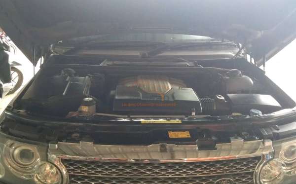 LAND ROVER SUPERCHARGED