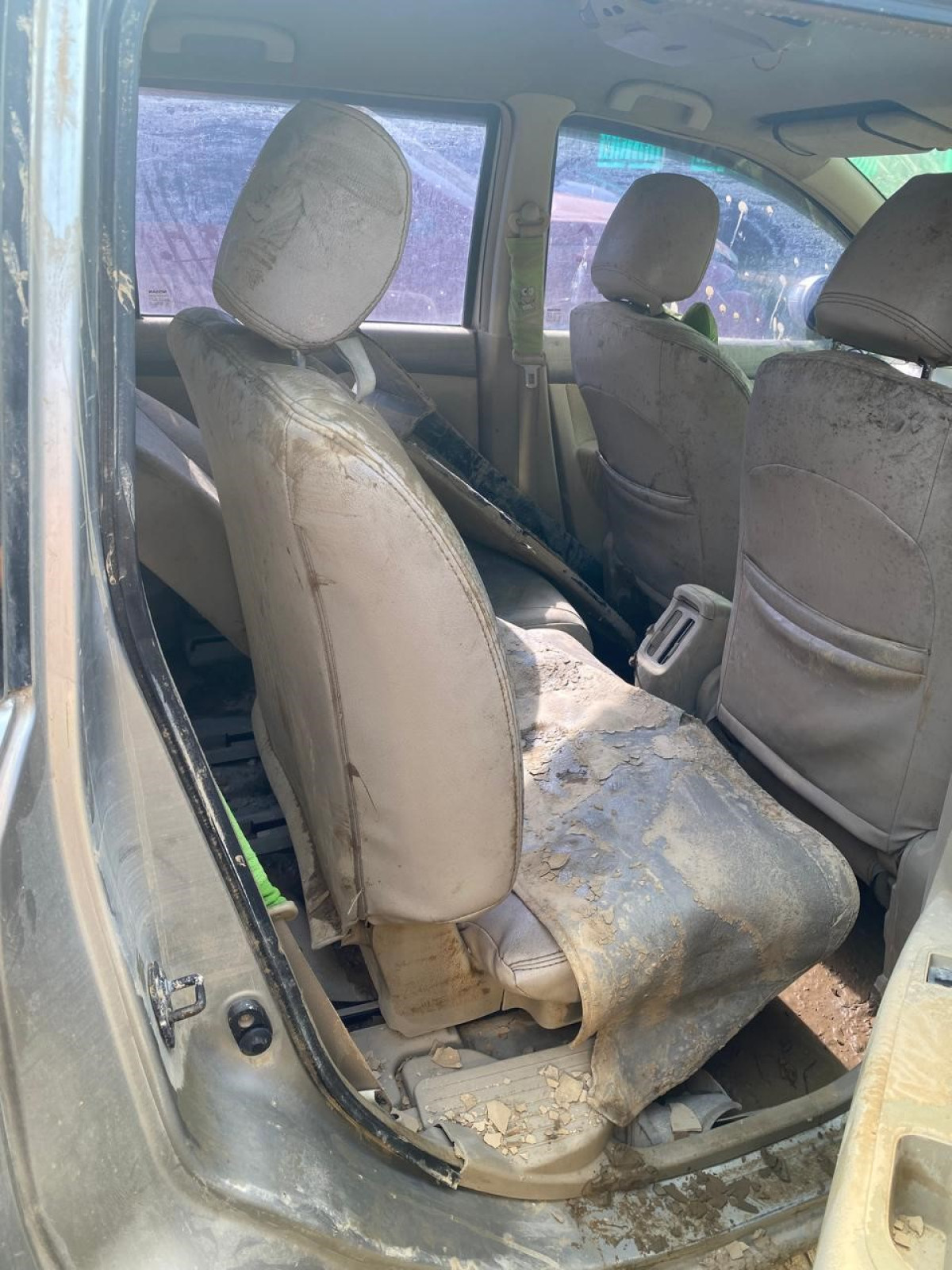 NISSAN  GRAND LIVINA  XV