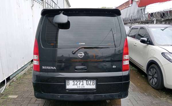 NISSAN SERENA