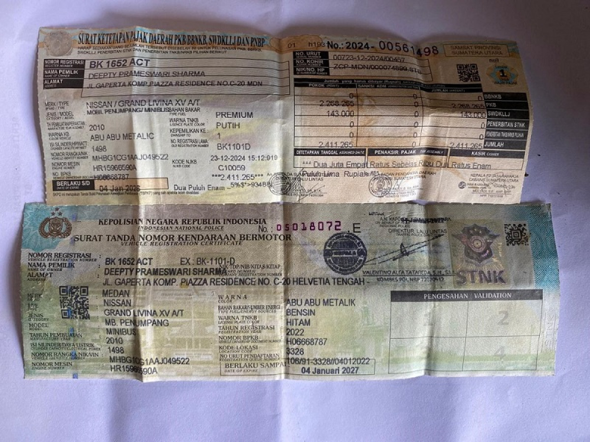 NISSAN  GRAND LIVINA  XV