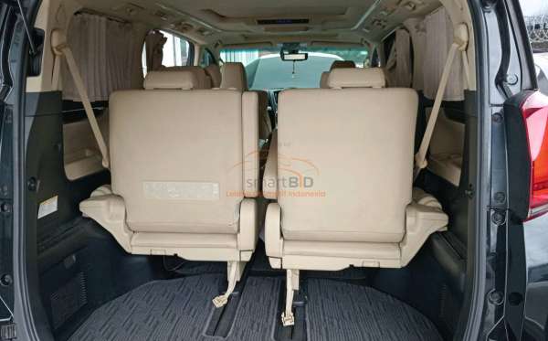 TOYOTA ALPHARD 2.5 G