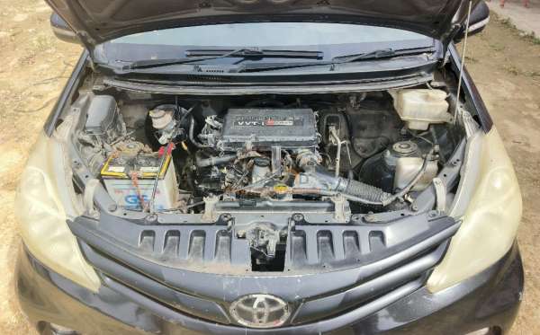 TOYOTA AVANZA 1.3 G