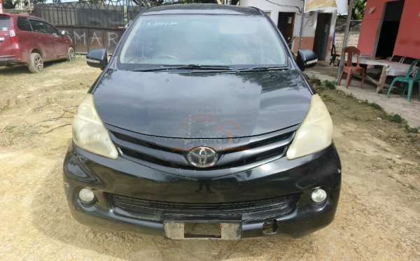 TOYOTA AVANZA 1.3 G