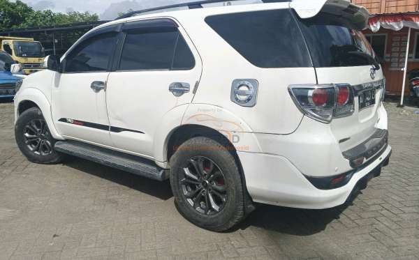 TOYOTA  FORTUNER  G 2.5