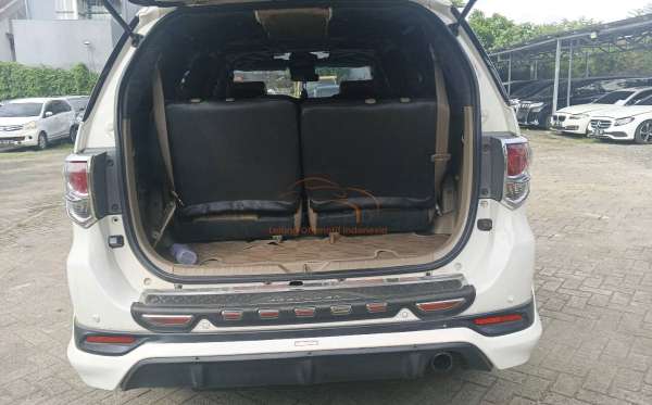 TOYOTA  FORTUNER  G 2.5