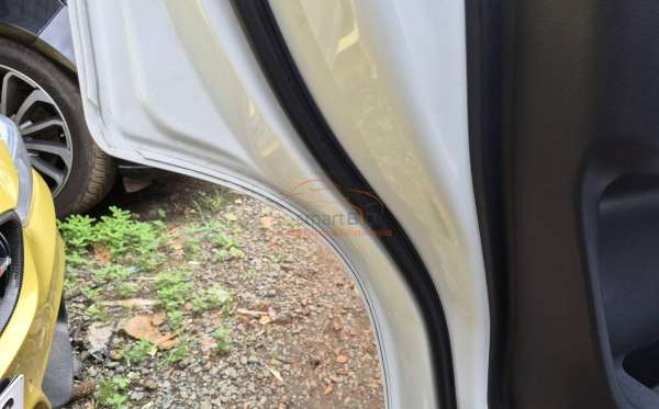 TOYOTA INNOVA ZENIX Q