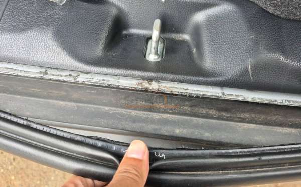 TOYOTA INNOVA ZENIX Q