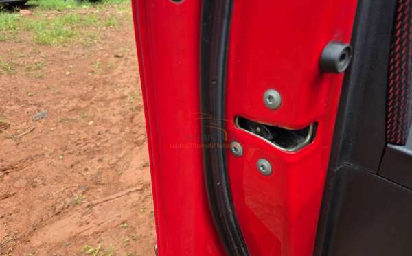 TOYOTA  YARIS  1.5 S