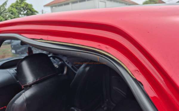 TOYOTA  YARIS  1.5 S