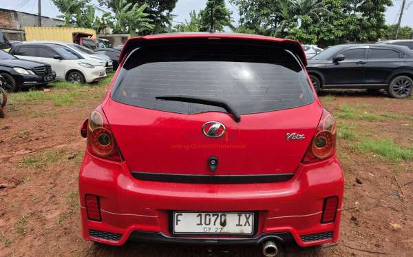 TOYOTA  YARIS  1.5 S