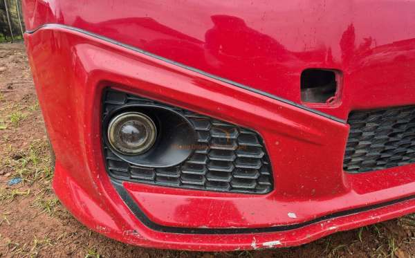 TOYOTA  YARIS  1.5 S