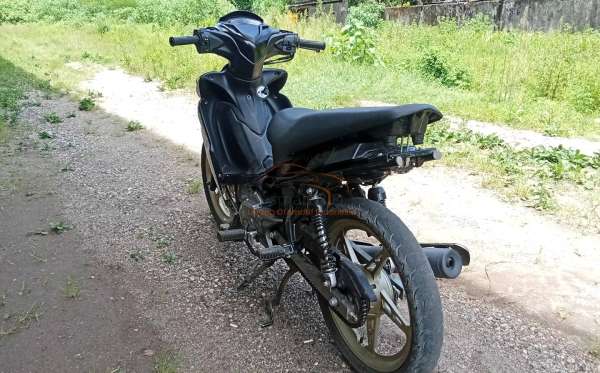 YAMAHA JUPITER Z1