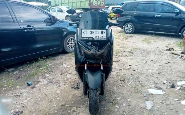 YAMAHA NMAX